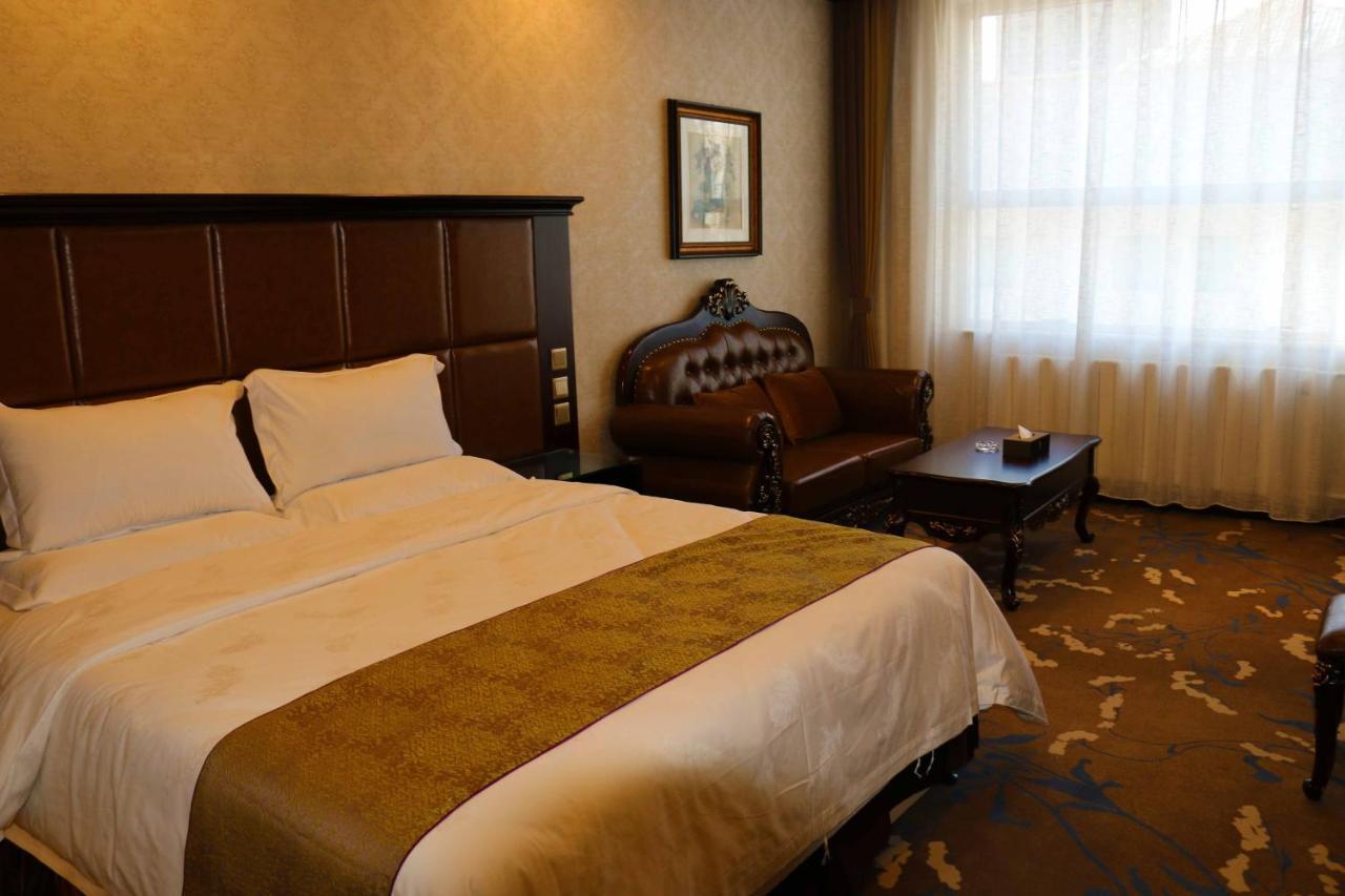 Отель Hohhot Level Of Details Экстерьер фото
